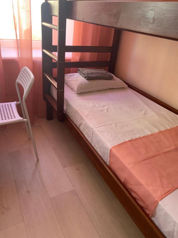 U-Compass Pansiyon Kiev Dış mekan fotoğraf